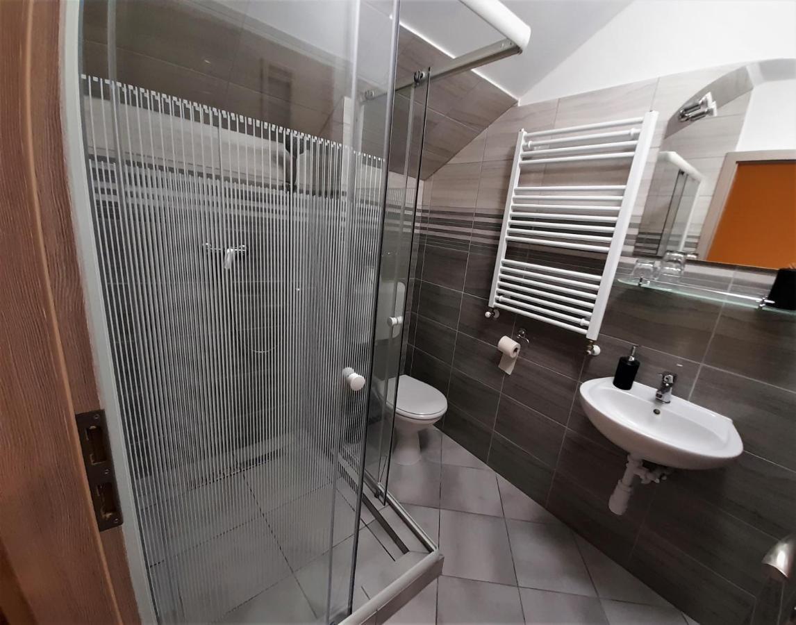 Barsony Vendeglo Es Panzio Bed & Breakfast Szécsény Dış mekan fotoğraf